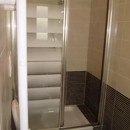 Magic Portaportese Apartment Rome